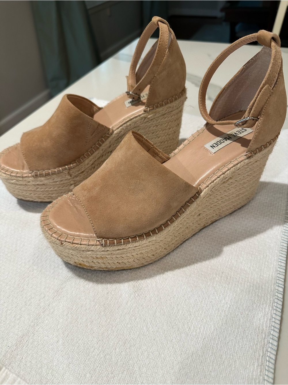 Steve Madden Tan Espadrille Platform Wedge Sandals
